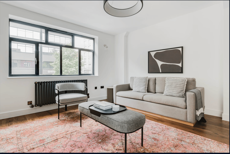 Henriques Street Apartment - image 1