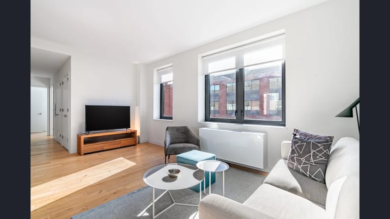 Fifth & Wythe Apartments detail view 2