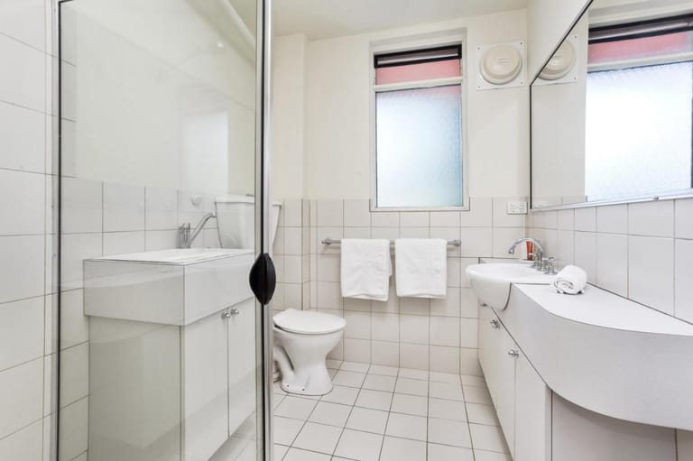 South Perth Executive Apartment detail view 4
