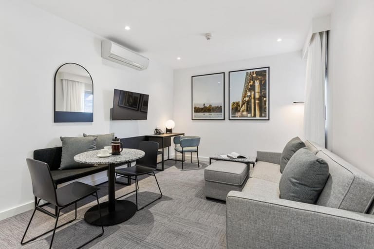 Perth Apartments detail view 3
