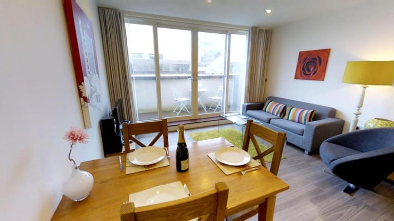 Ceres Camsbridge Apartment detail view 1