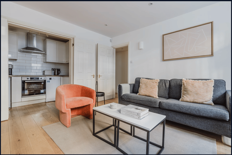 York Street Apartment detail view 2