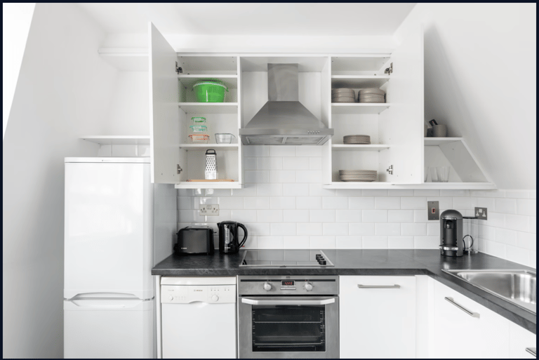 Rutland Gate Apartment detail view 4