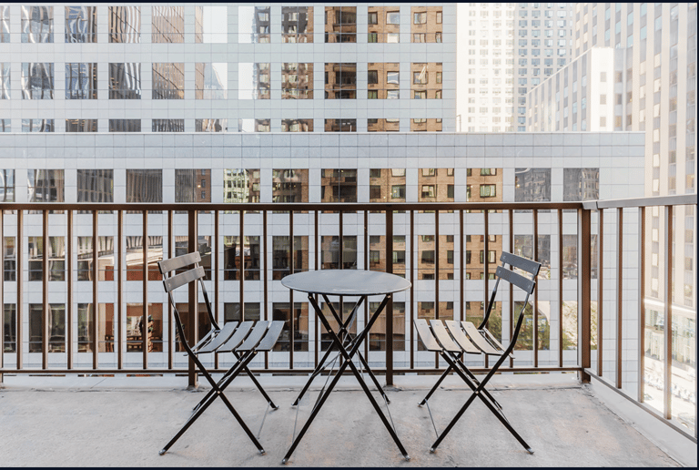 La Premiere West 55st detail view 4