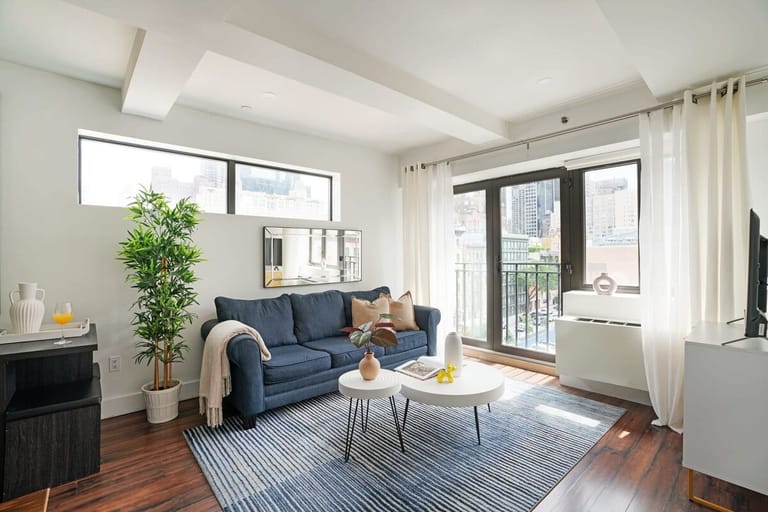 809 - 9th Ave - image 1