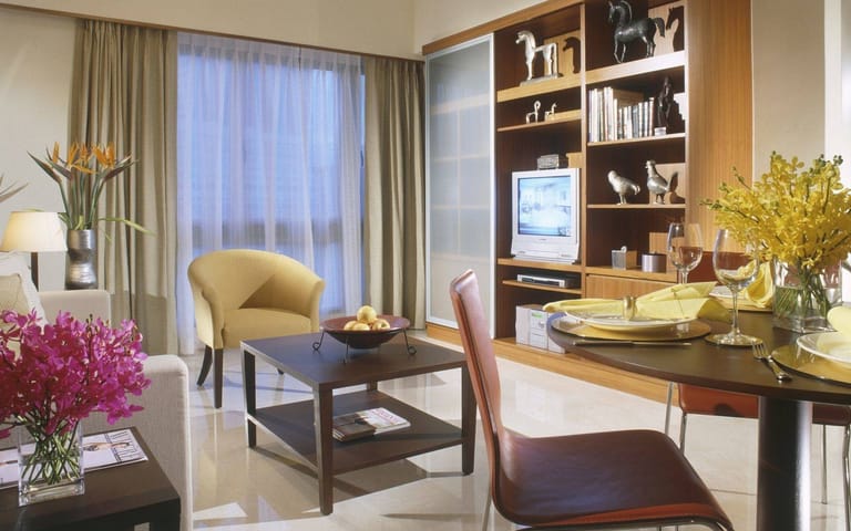 Bencoolen Apartments - image 1