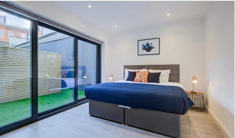 Hybrid Fulham Apartments detail view 2
