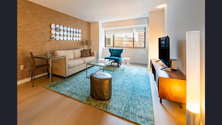 Devonshire Apartments Boston - image 1