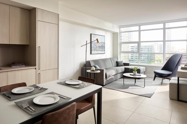 The Level Apartments & Hotel detail view 1