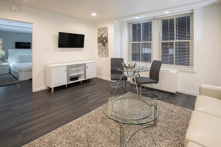 150 West 51st Street - image 1