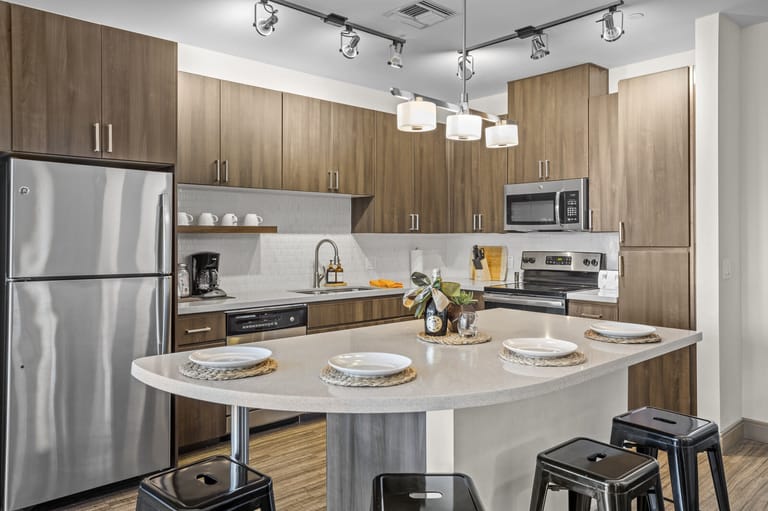 Vela Tempe Apartments detail view 3