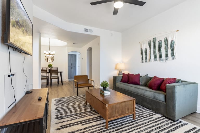Nines Scottsdale Apartments detail view 1