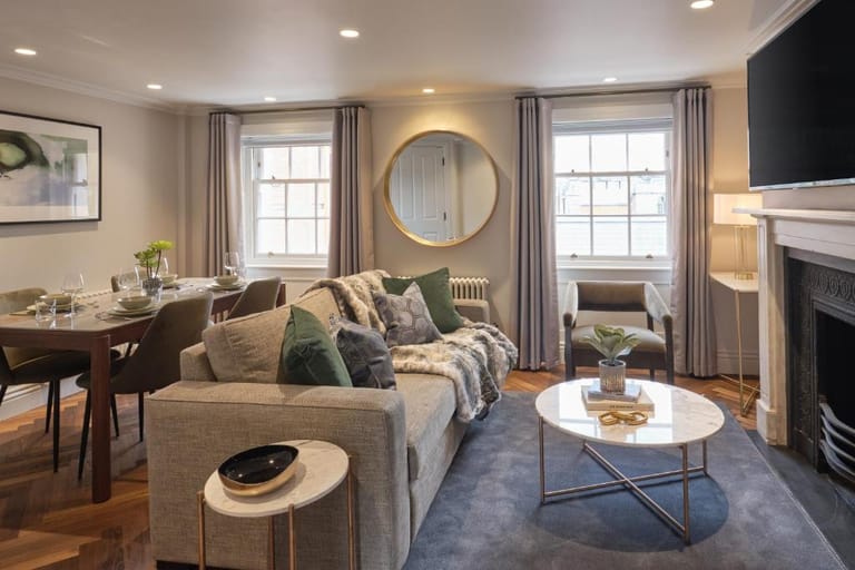 Darley House Mayfair - image 1