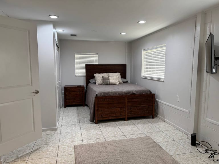 Downtown Ocala Home detail view 4