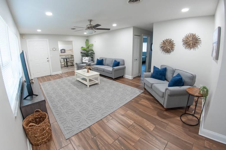 Ocala FL 3 Bedroom Home detail view 2