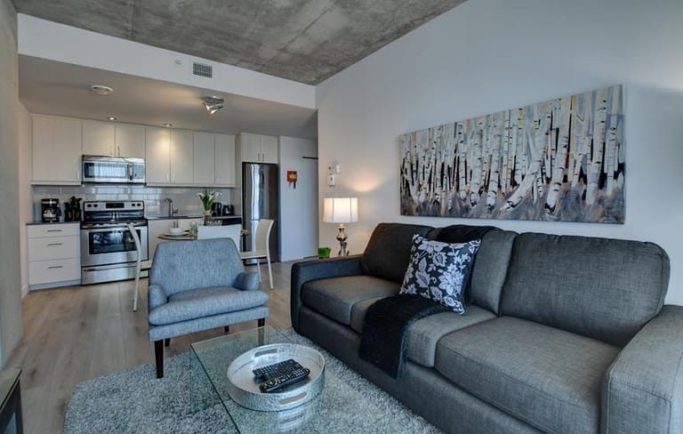 Le M2 Apartments - image 1