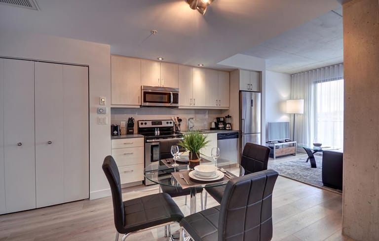 Le M2 Apartments detail view 3