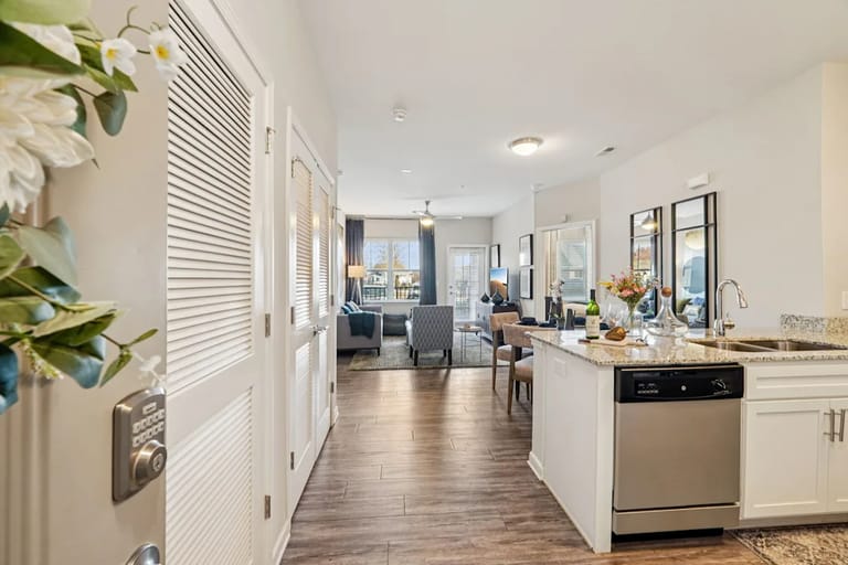 Regent Park Apts - image 1