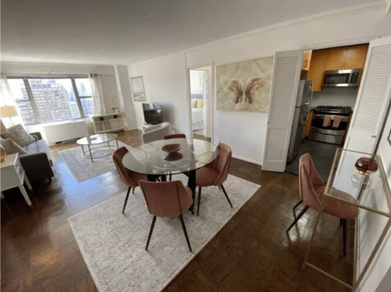 245 East 63rd 1 Bedroom - image 1