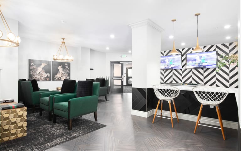 Sky House Apartments - image 1