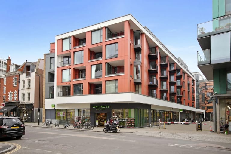 Farringdon Apts detail view 1