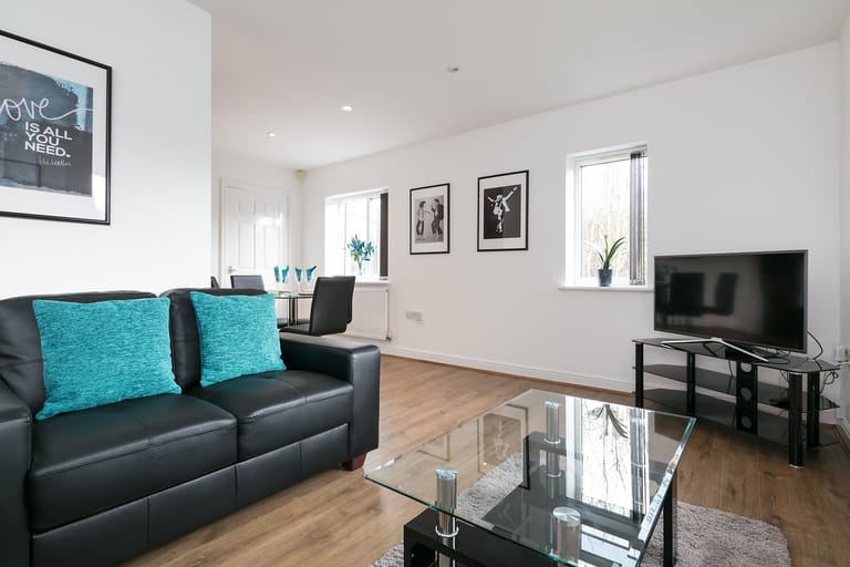 The Didsbury Apartments - image 1