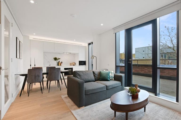 Whitfield Street Apartments detail view 3