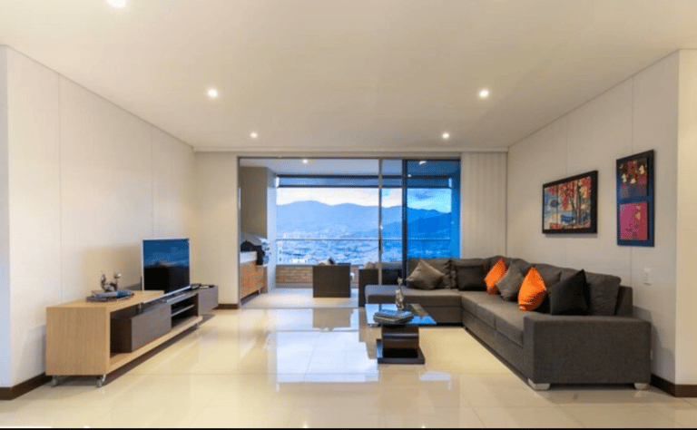 MISIS III Medellin - image 1