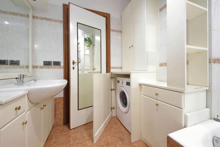 Furio Camillo Apartment detail view 3
