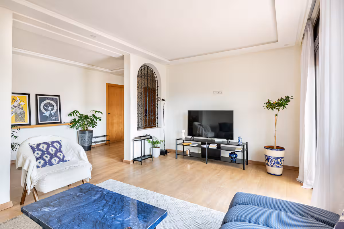 Marjane 3 bedroom apartment in the Heart of Agdal detail view 3