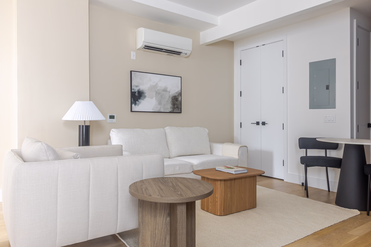Gold St 1 BR Brooklyn detail view 3