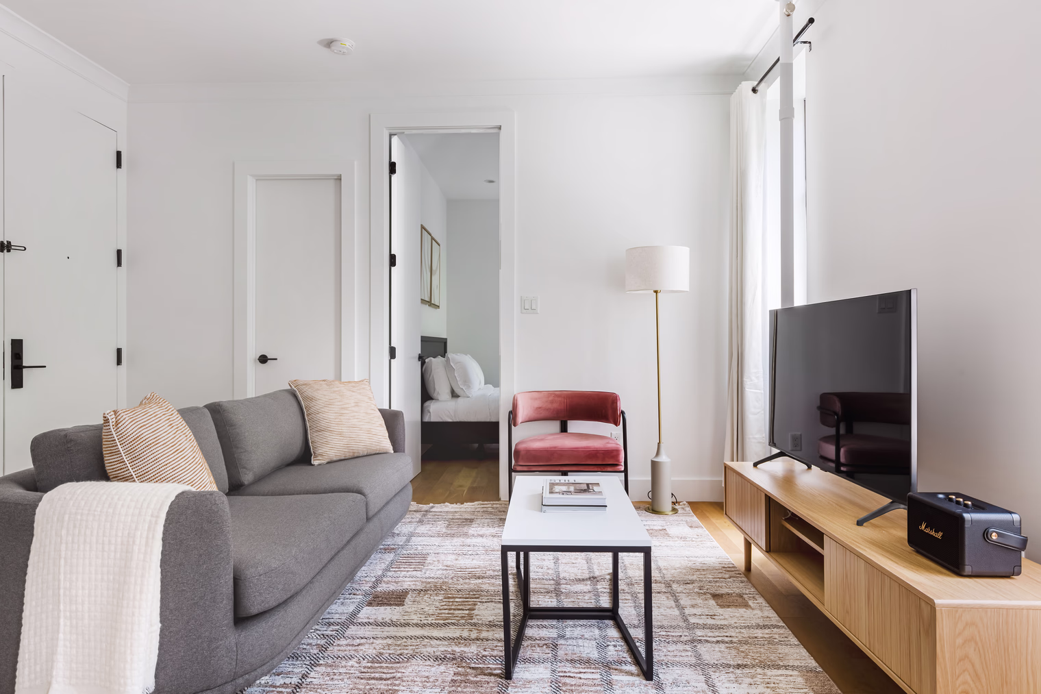 403 E 69th St Apartment