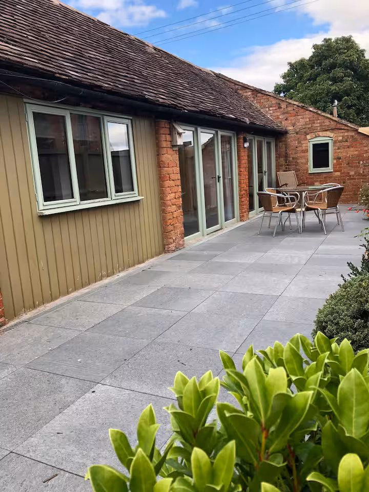 MC Bungalow