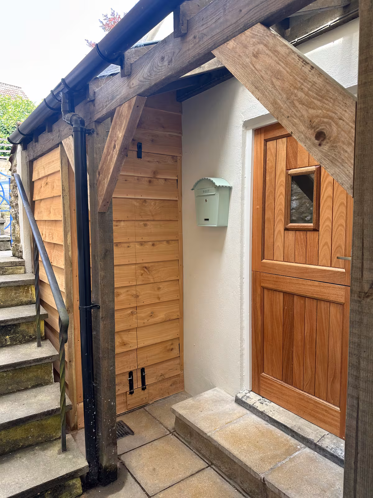 Shute Cottage detail view 2
