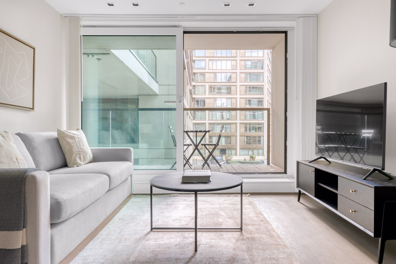 Radnor Terrace Apt