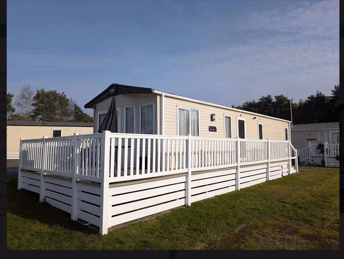 Oakdene Forest Park Lodge