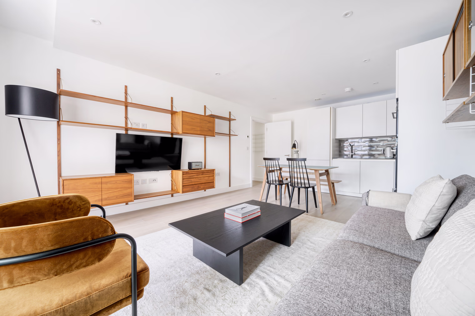 Gunthorpe St Apartment detail view 1