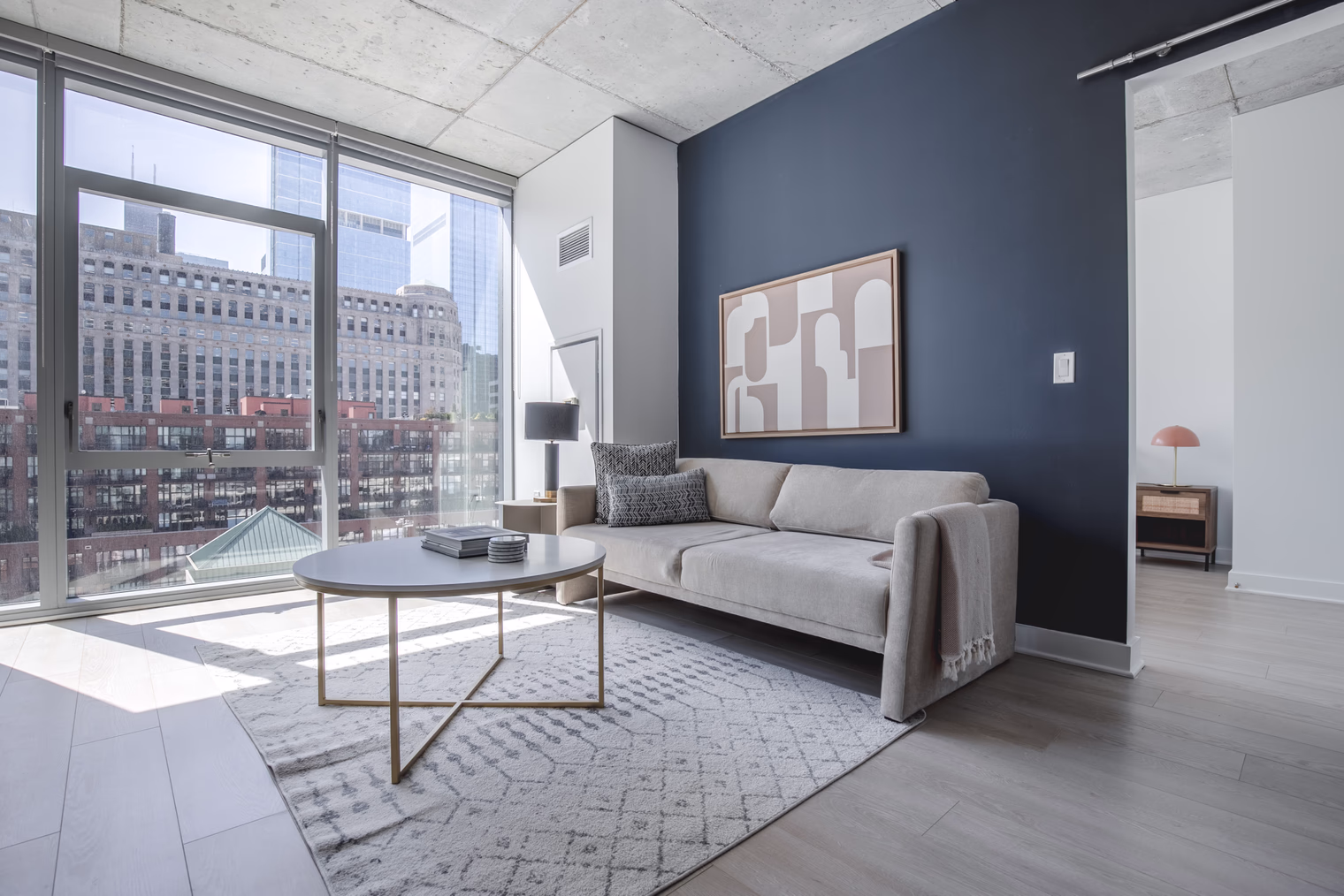 3Eleven Apartments detail view 1