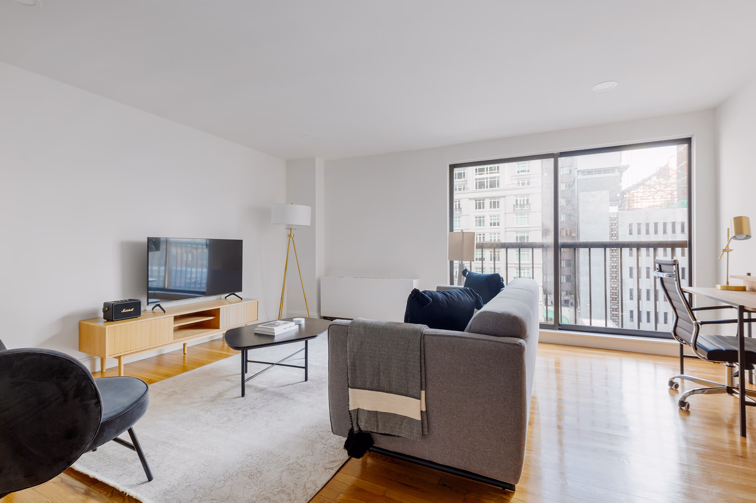 123 E 54th St 1BR