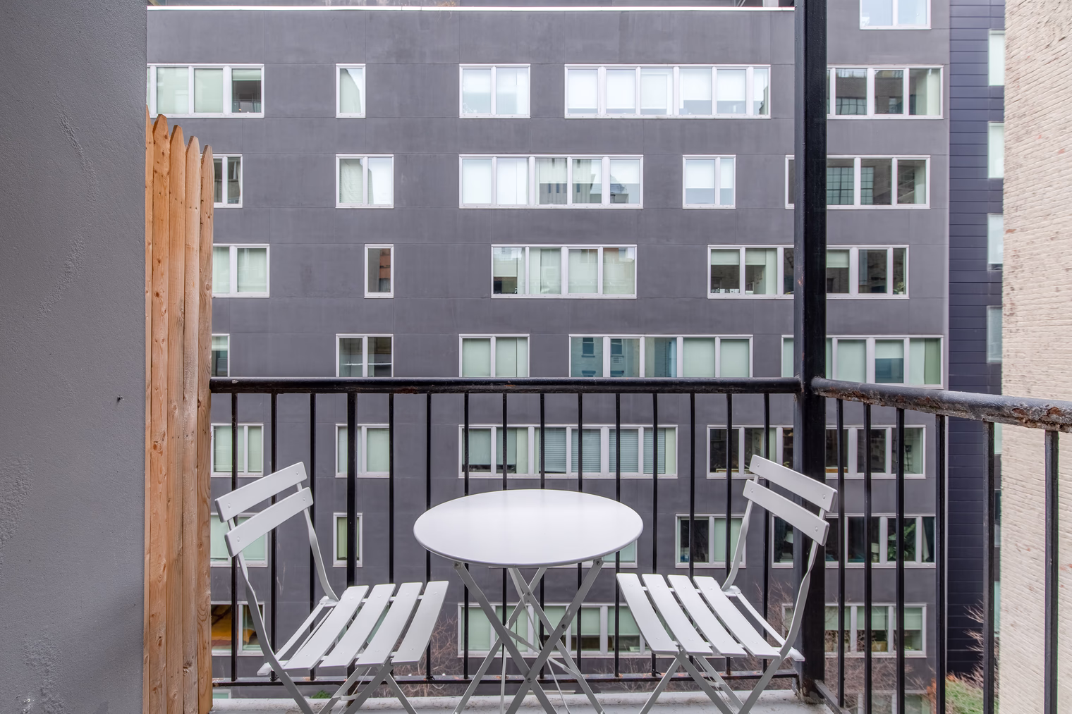448 W 19th St detail view 4