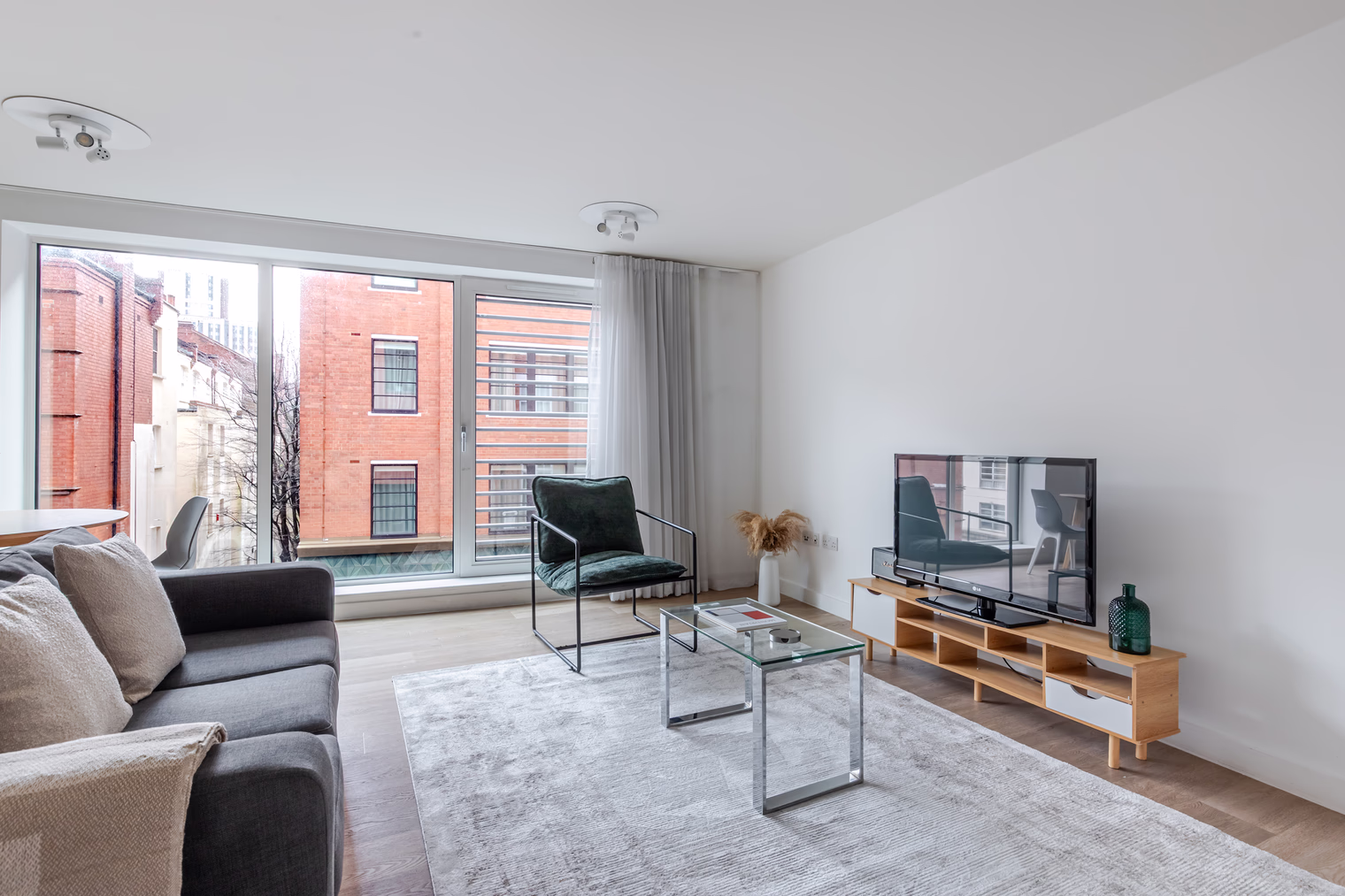 Spitalfields Apartment