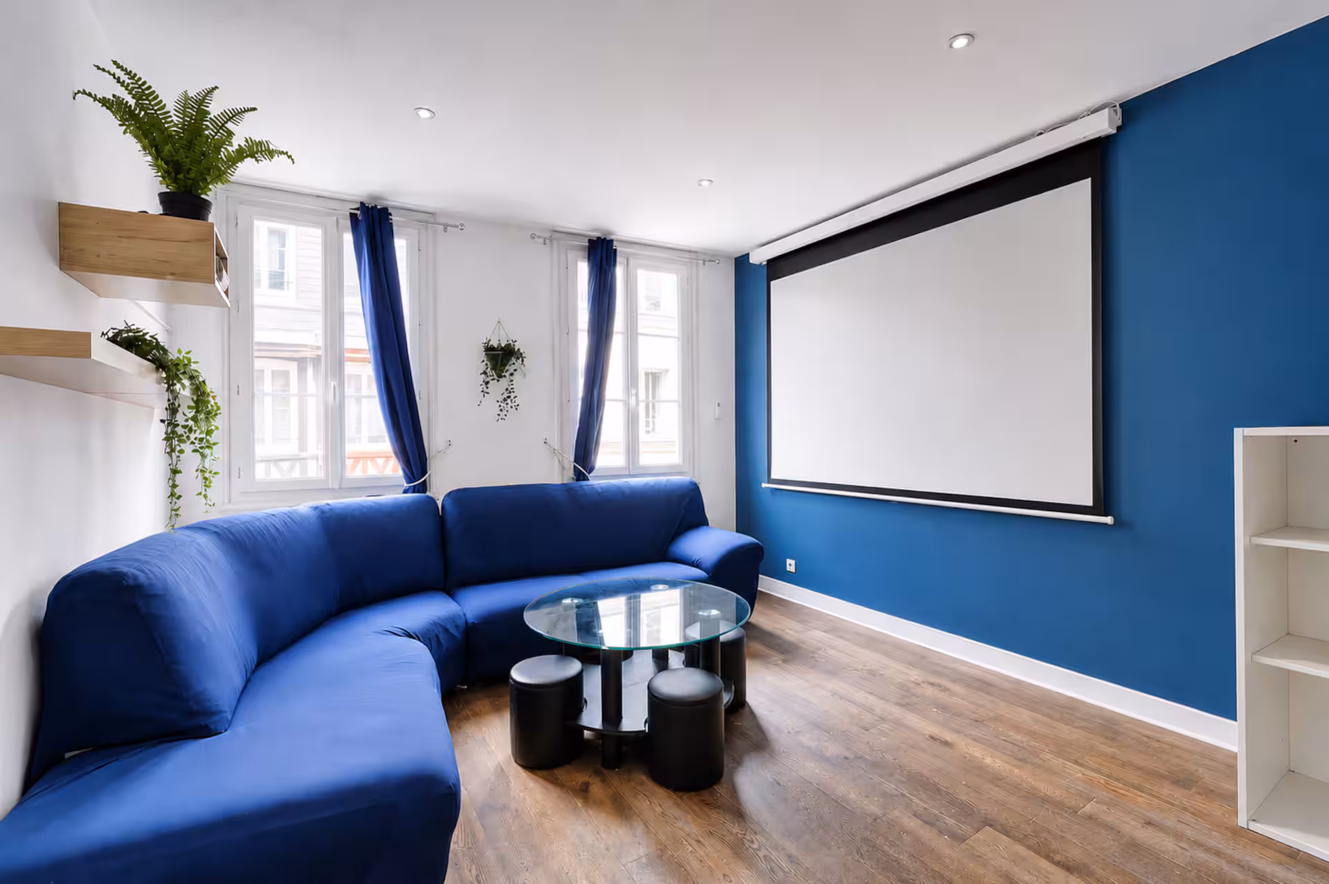 4 Bedroom Apartment Rouen