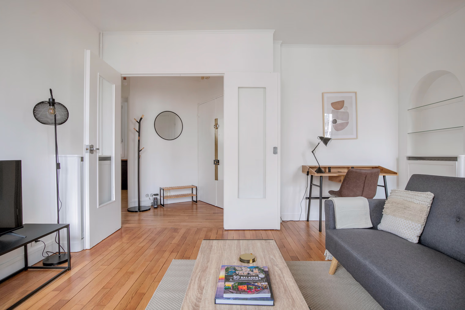 Avenue Mozart Apartment detail view 2