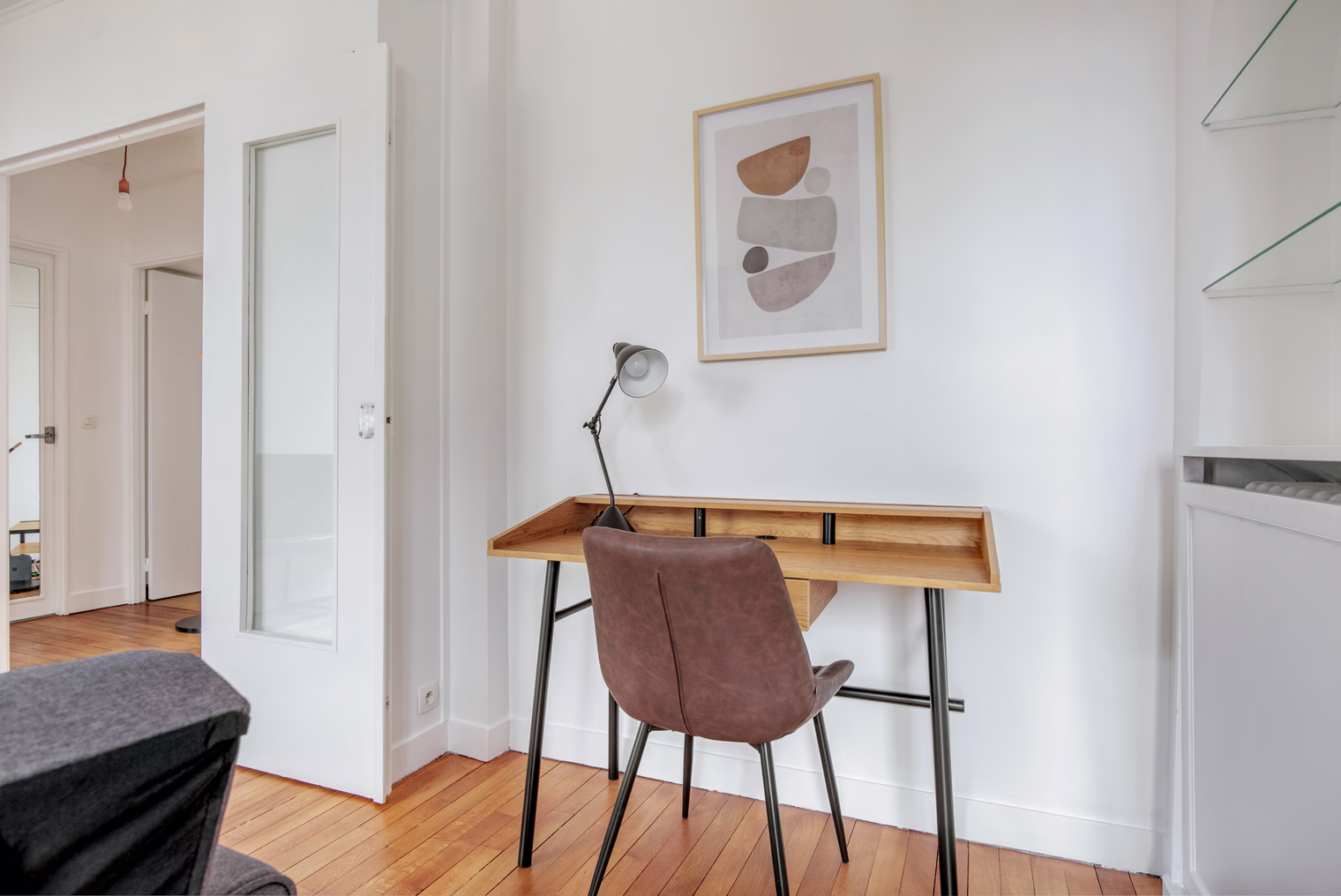 Avenue Mozart Apartment detail view 3