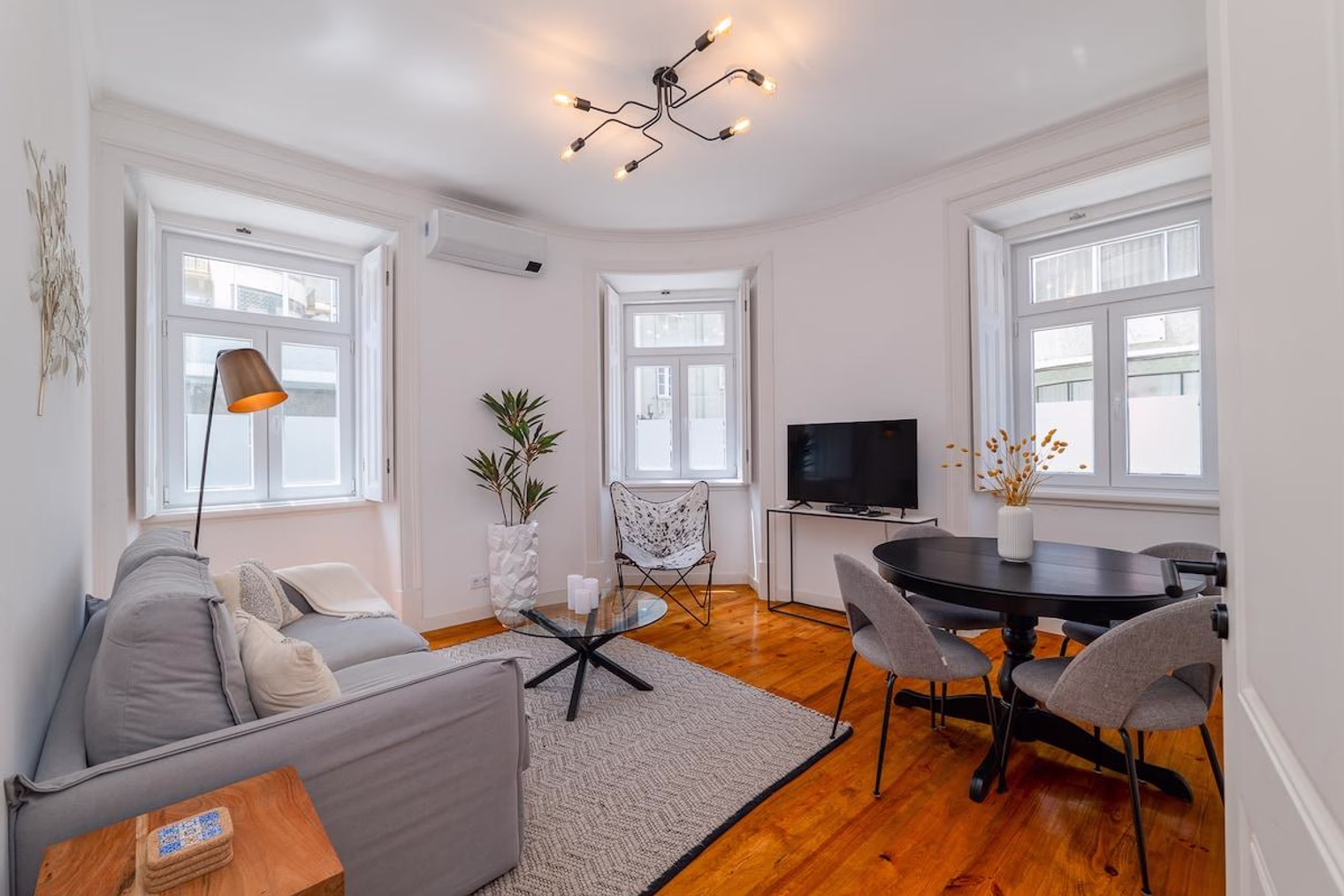 Rua Ilha Apartment - image 1