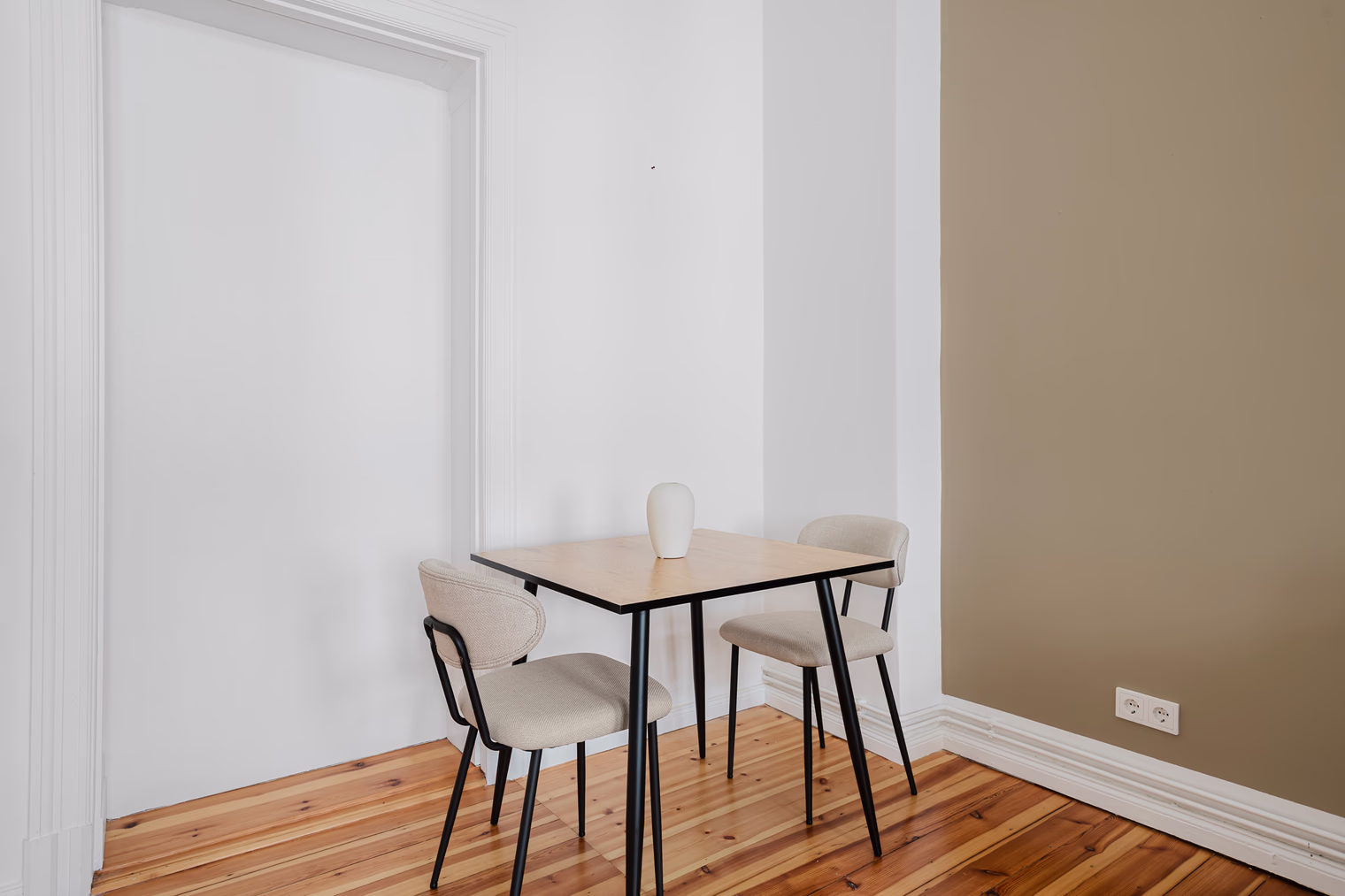 One Bedroom Apartment - image 5