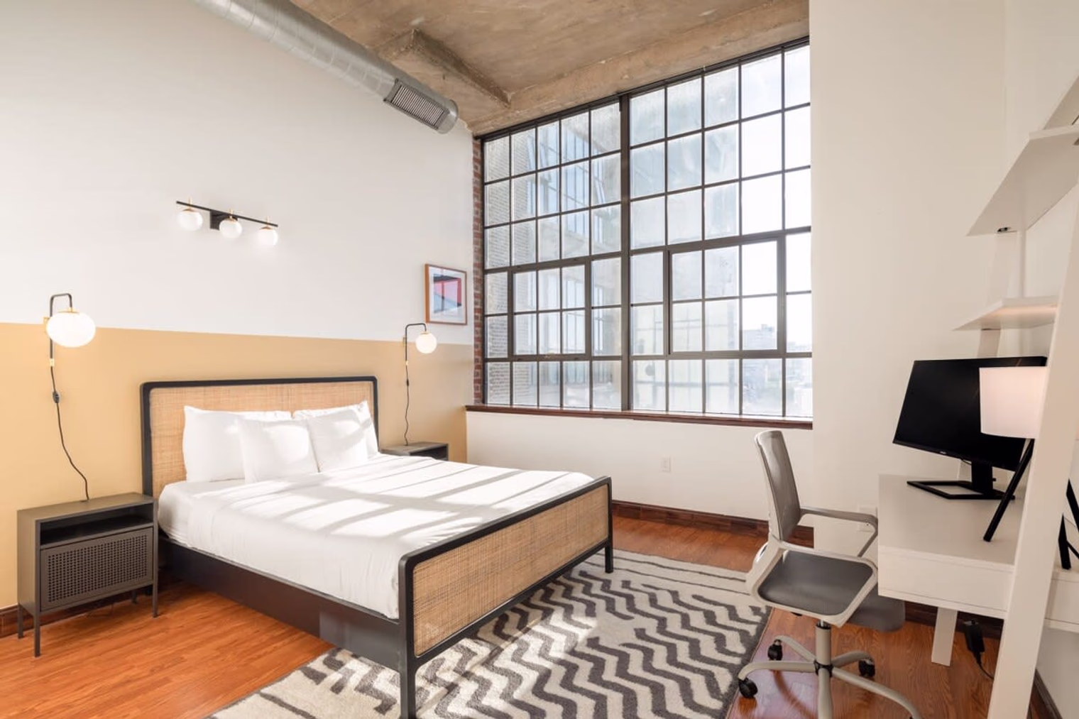 Three Bedroom Apartment - image 3