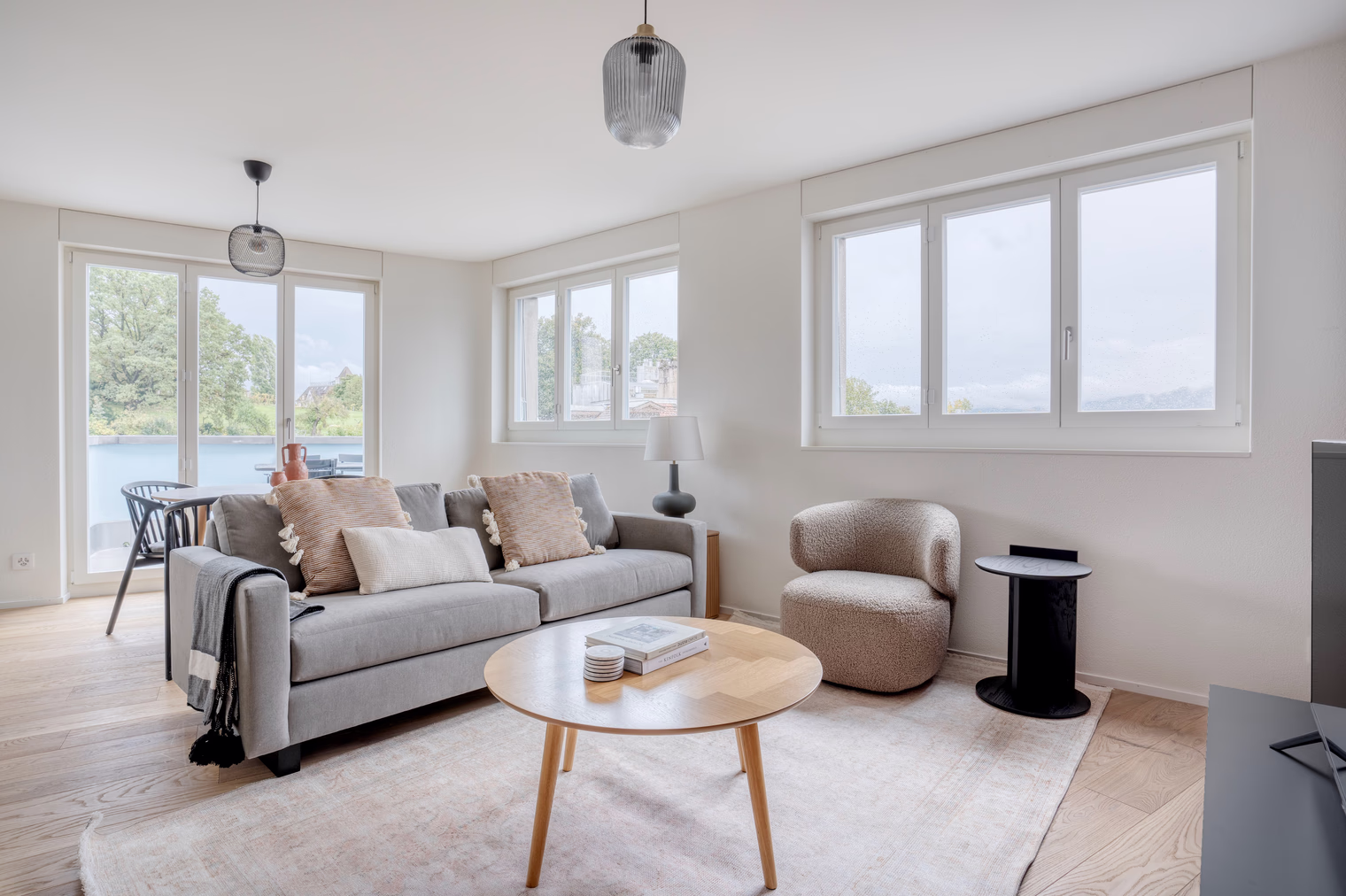 Two Bedroom Apartment - image 1