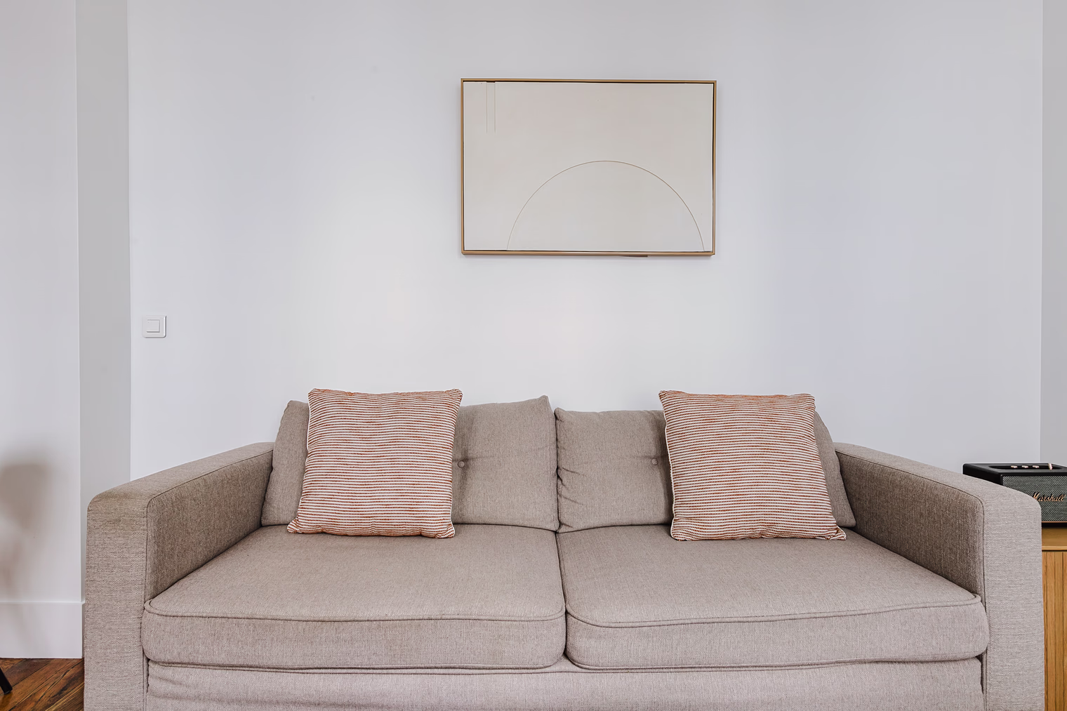 One Bedroom Apartment - image 2