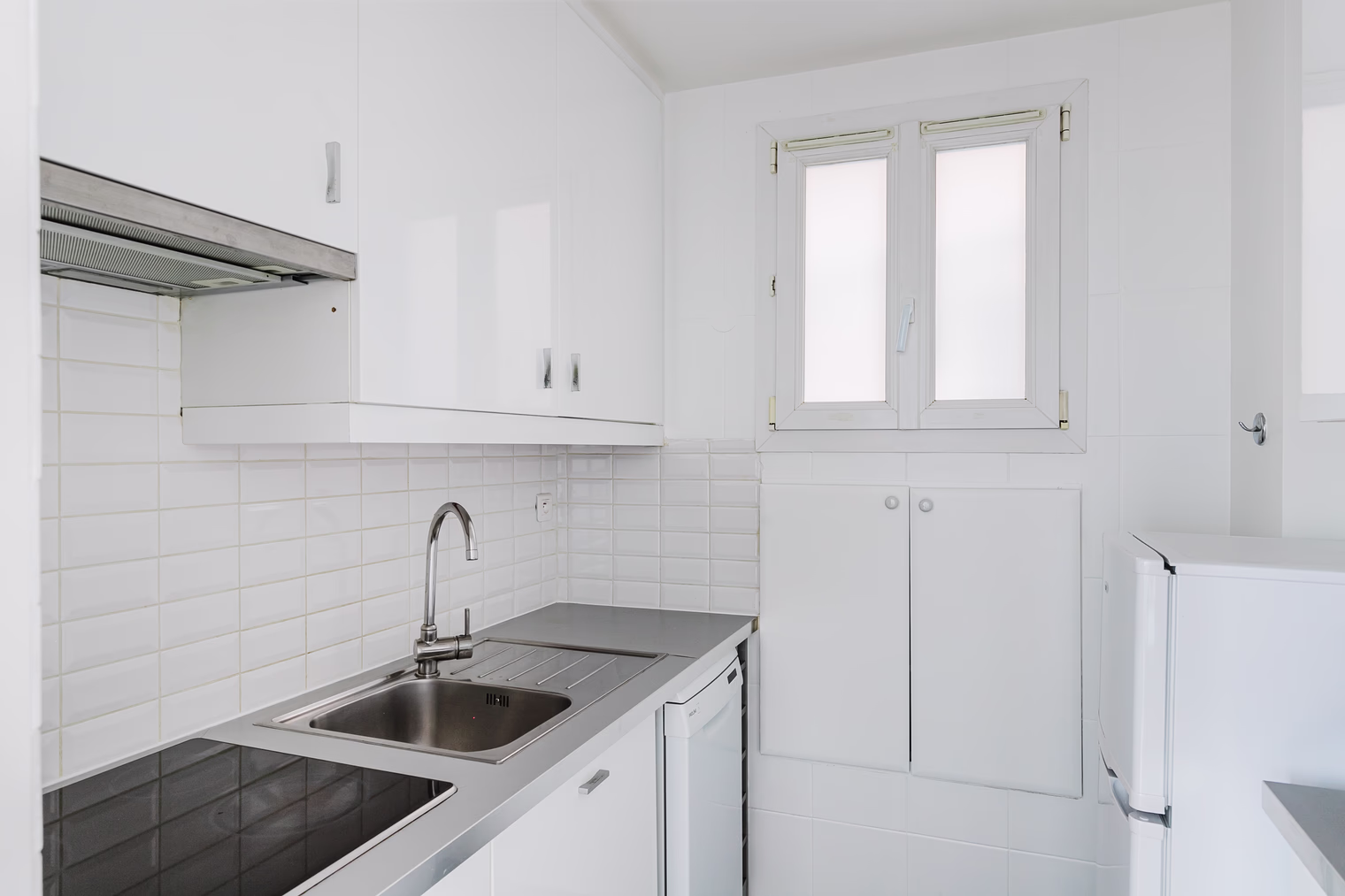One Bedroom Apartment - image 5